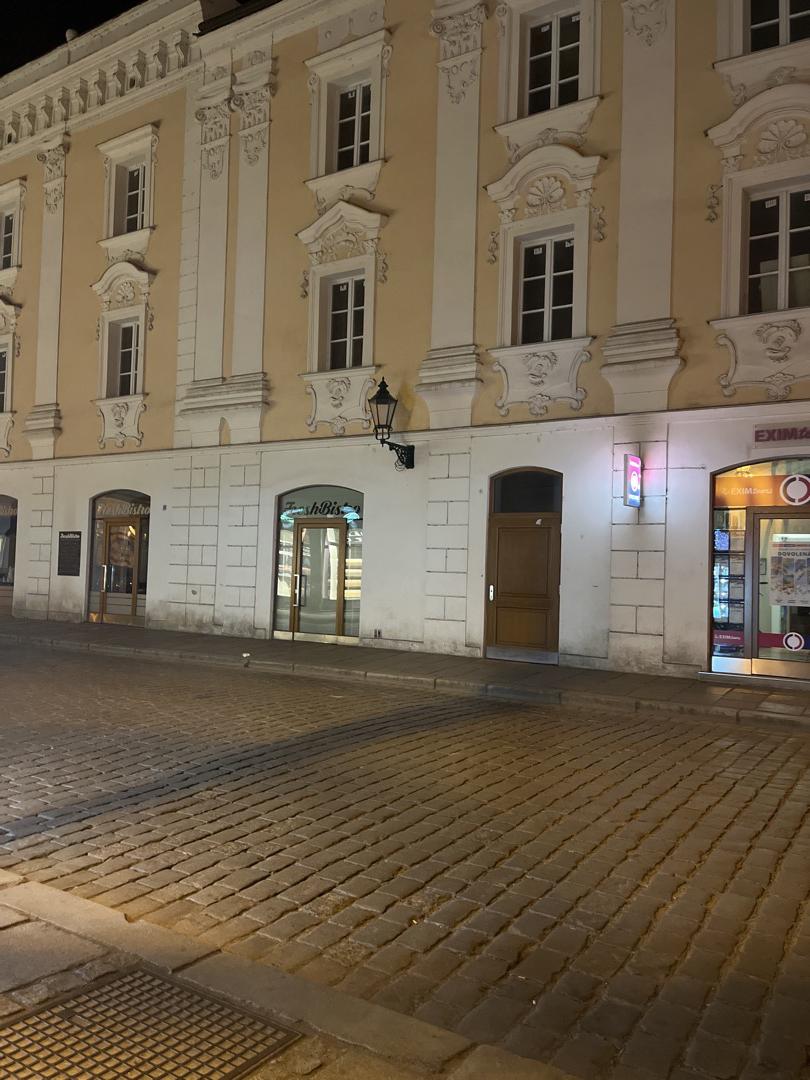 nesviti jedna lampa